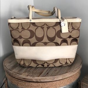 FINAL SALE👛Jacquard Signature Coach shoulder bag